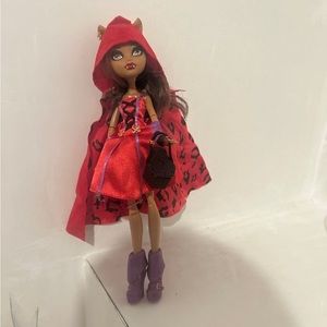 Scarily Clawdeen Monster High Doll